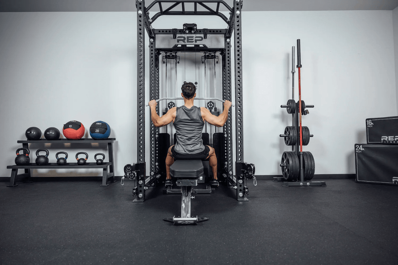 How to Do a Lat Pulldown: Proper Form, Tips, and Common Mistakes