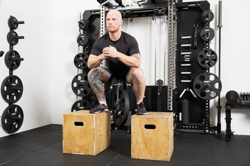 How to Fix Lower Back Pain While Squatting: 5 Tips