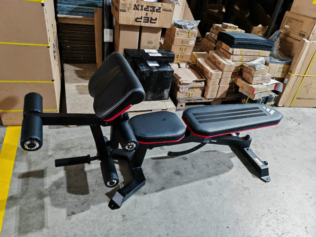(Showroom) Adidas Utility Bench (ADBE-10301)