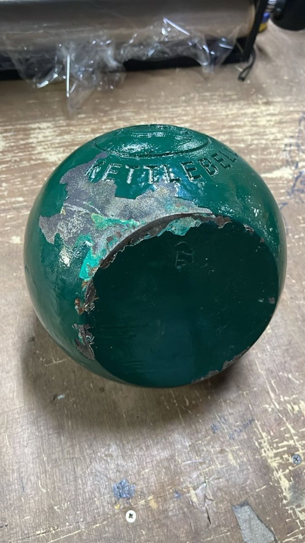 (Peeled) Bullz Competition Kettlebell (26KG) - Gymsportz