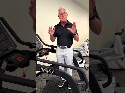Spirit CTSBS900 Commercial Slat Belt Treadmill