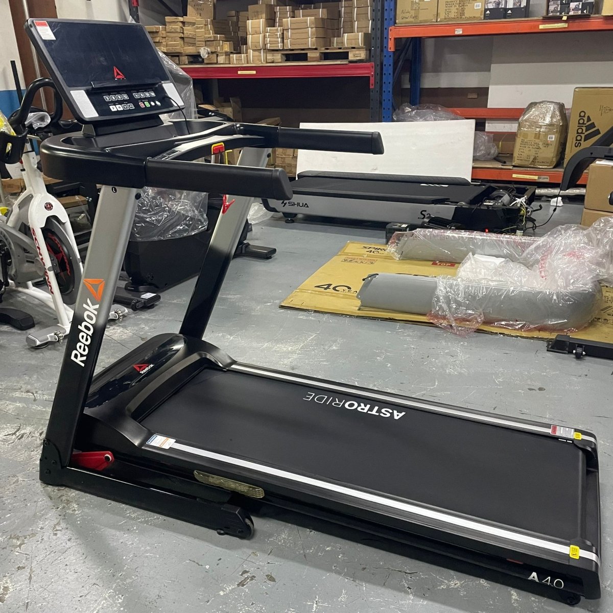 (Refurbished) Reebok A4.0 Astroride Treadmill - Gymsportz