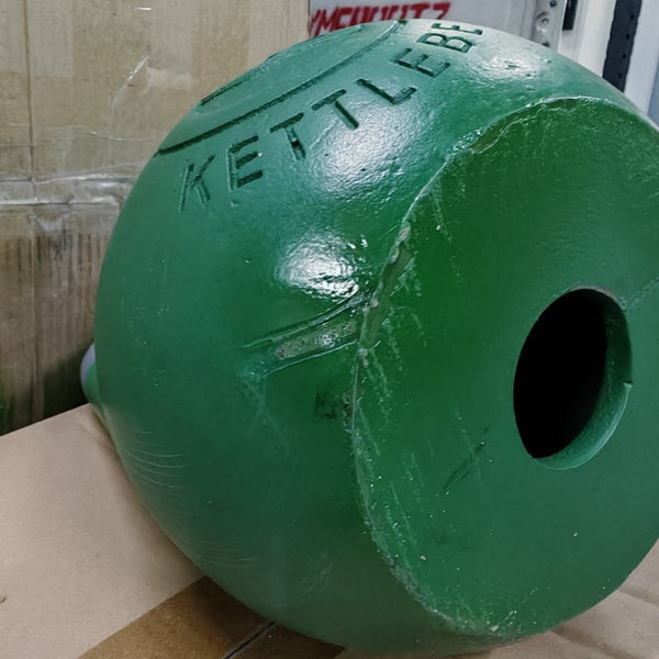 (Showroom) 24kg Bullz Sports Series Competition Kettlebell - Gymsportz