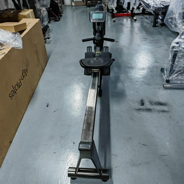 (Showroom) Spirit CRW800+ Commercial Rower - Gymsportz
