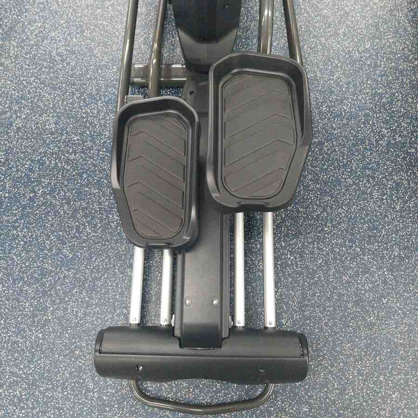 (Showroom) Spirit XE395ENT Elliptical Trainer - Gymsportz