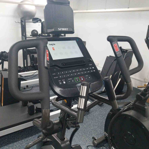 (Showroom) Spirit XE395ENT Elliptical Trainer - Gymsportz